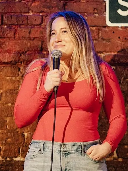 CAROLINE HANES (Love Island), NICK VIAGIS (Comics Unleashed), MACY KWOK (New York Comedy Fest) and MOREEEE