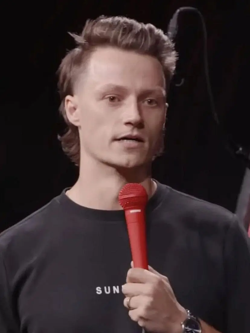 SATURDAY NIGHT HOTTEST COMEDY SHOW with ANDREW PACKER (Kill Tony plus viral YouTube),
