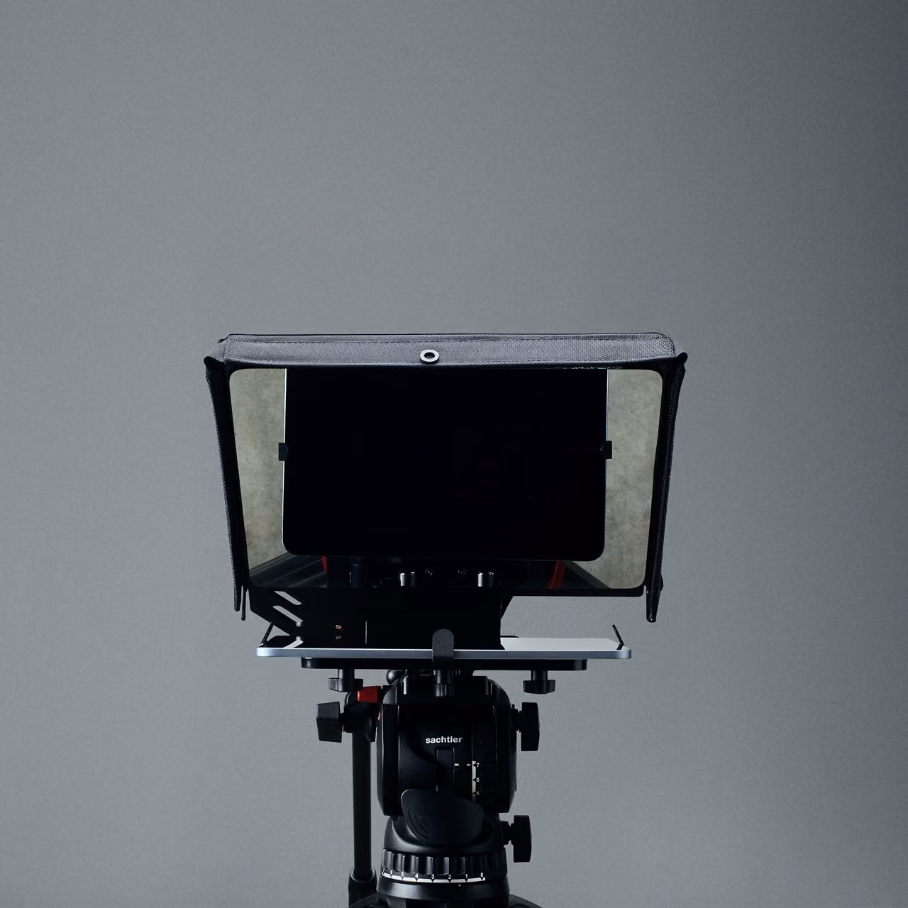 Studiofoto von ikan Elite Tablet / iPad Teleprompter