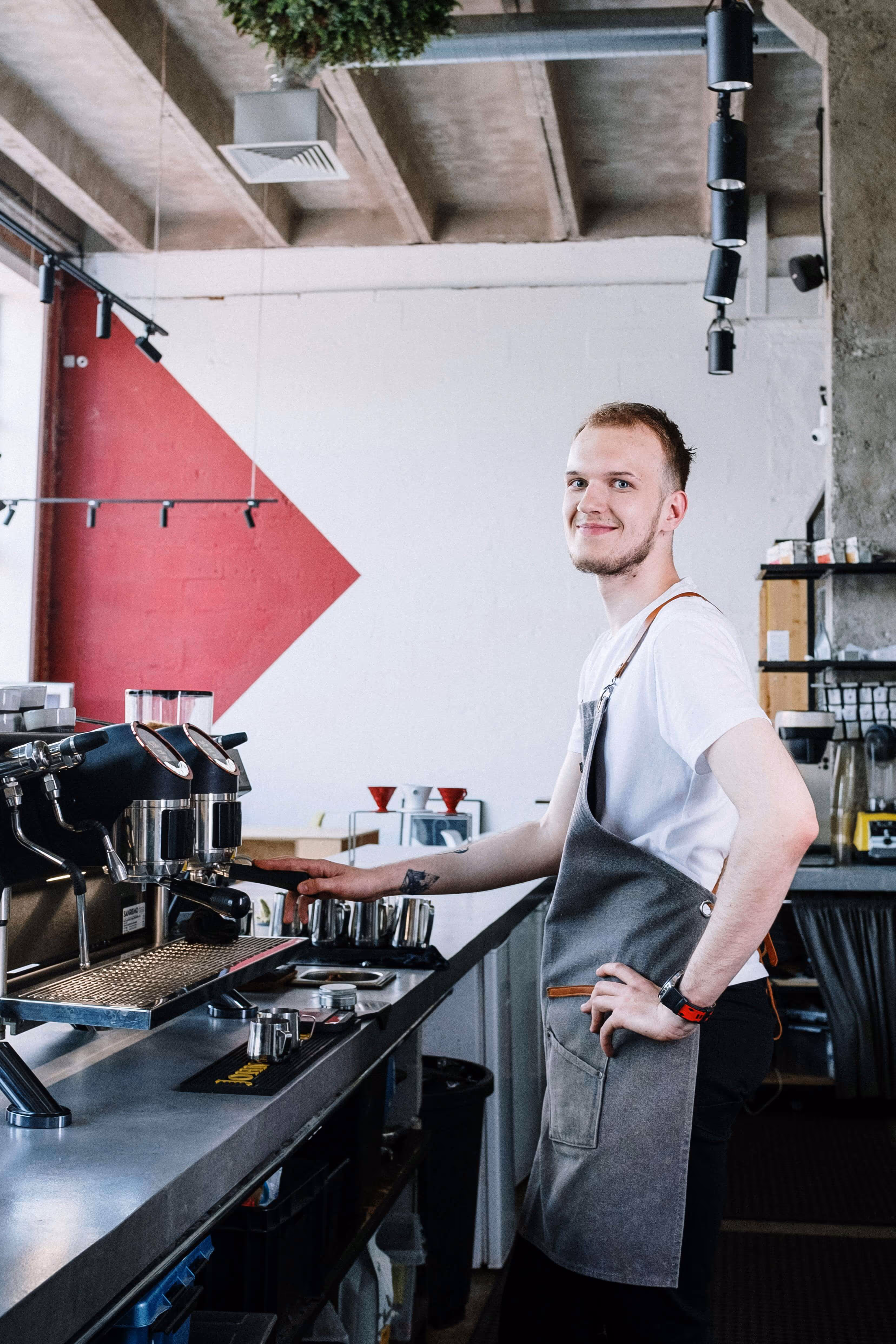 Barista használja a zEverpure kávégéphez vízszűrő 