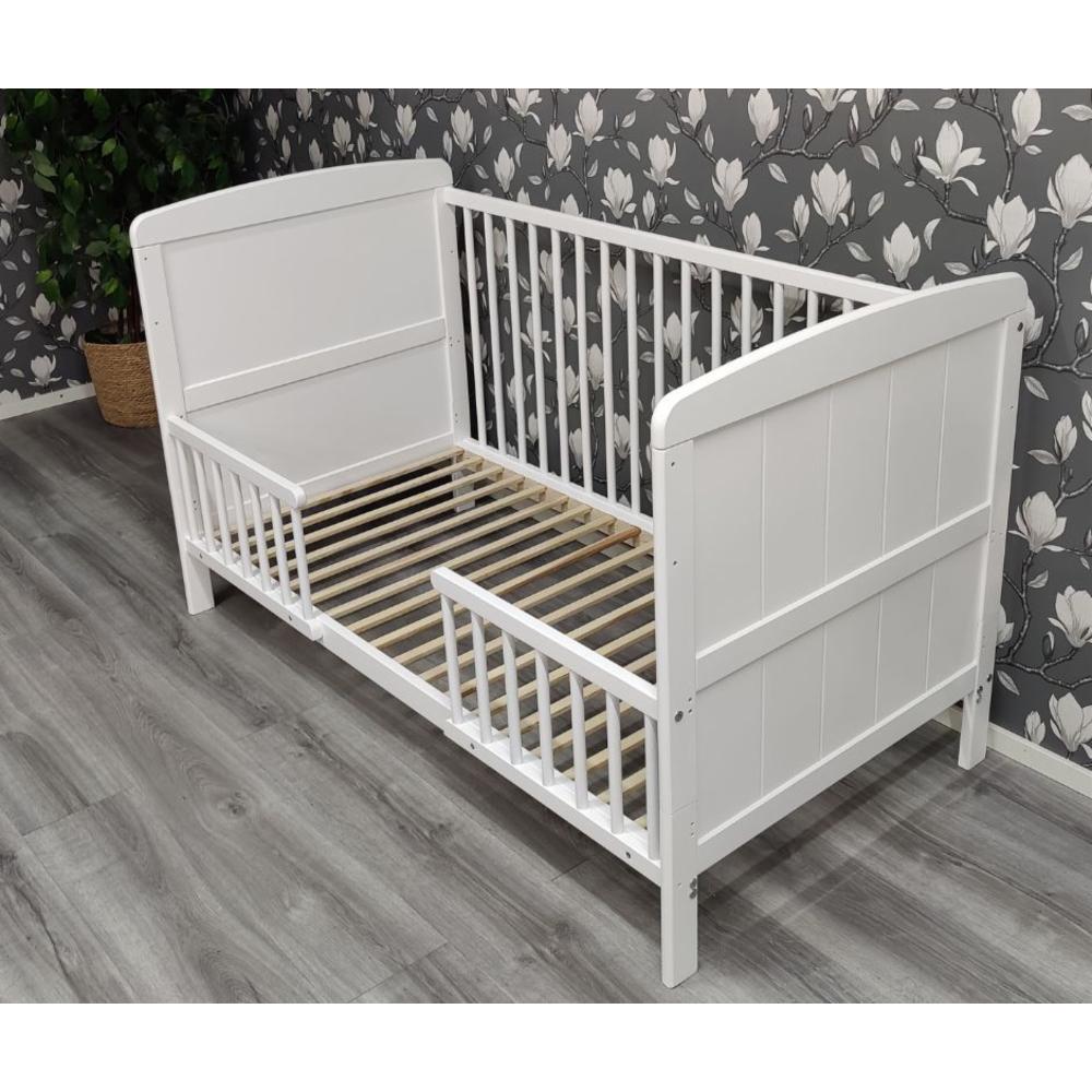 Mateo Pinnasänky 140x70cm + Juniorlaita