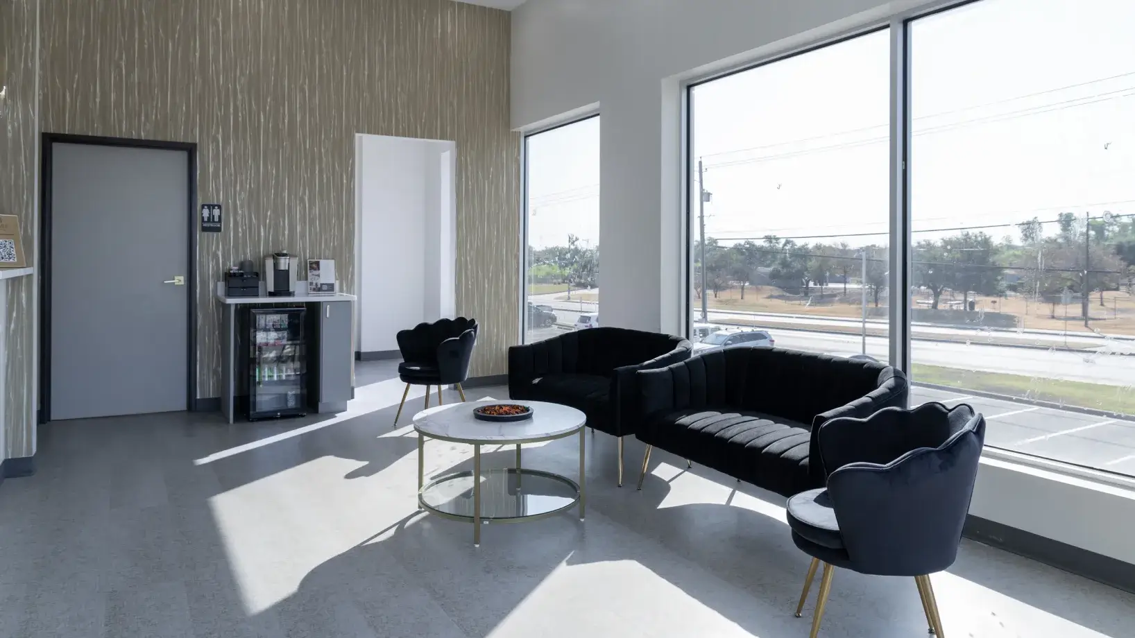 Dazzle Dental office