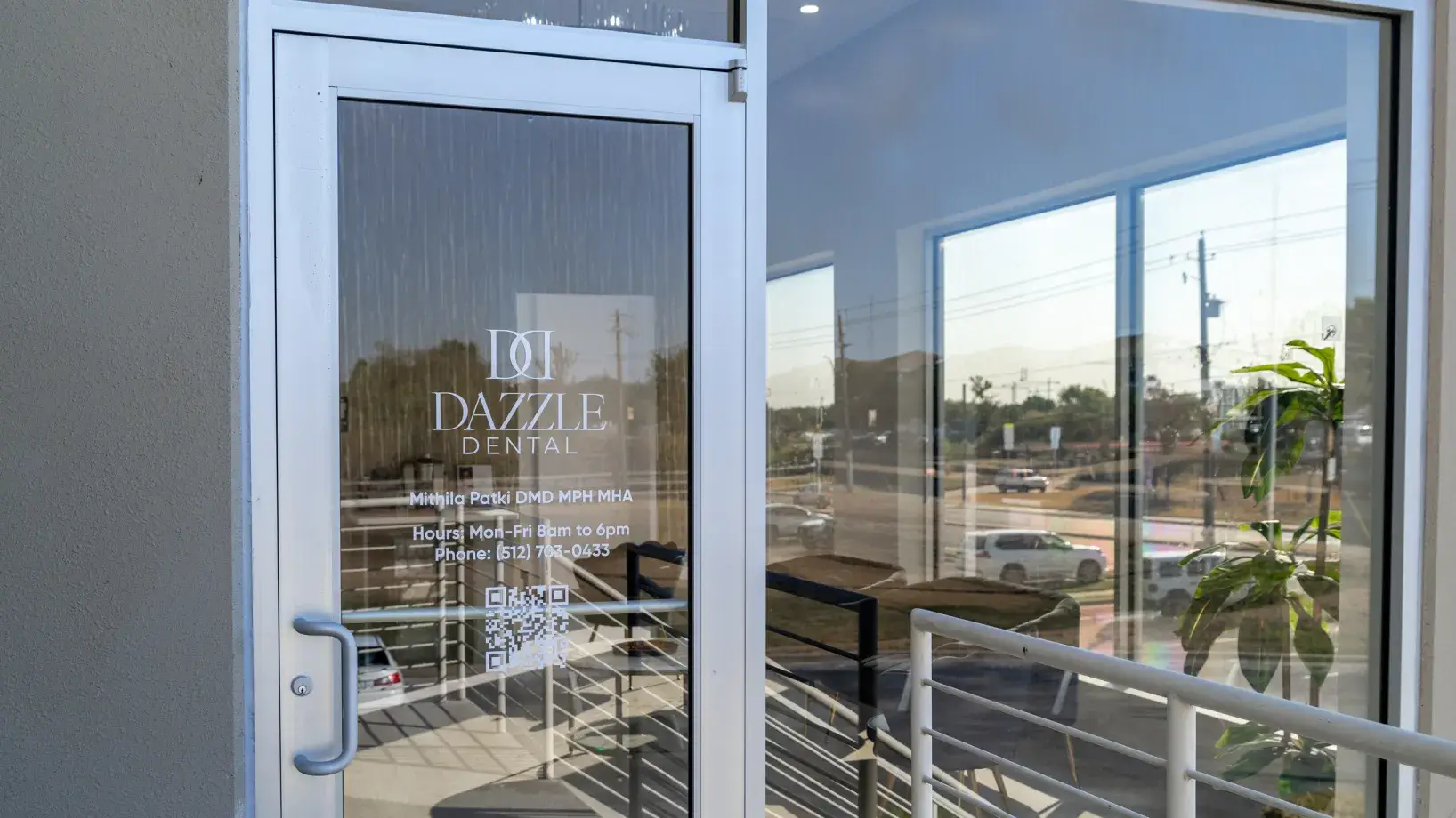 Dazzle Dental office