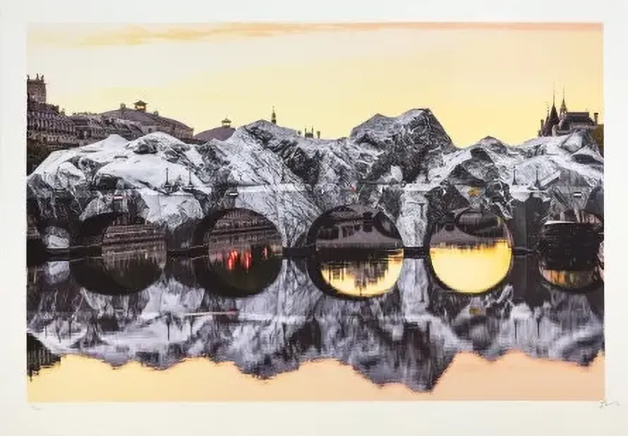 La Caverne du Pont Neuf, Vue du Pont des Arts