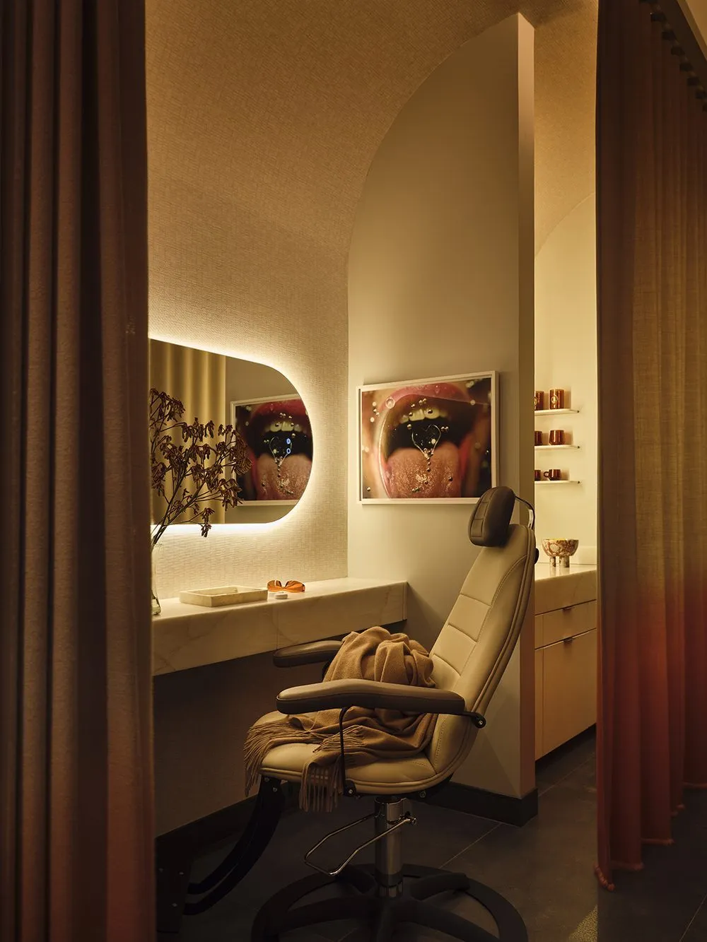 A treatment room at Smile House
