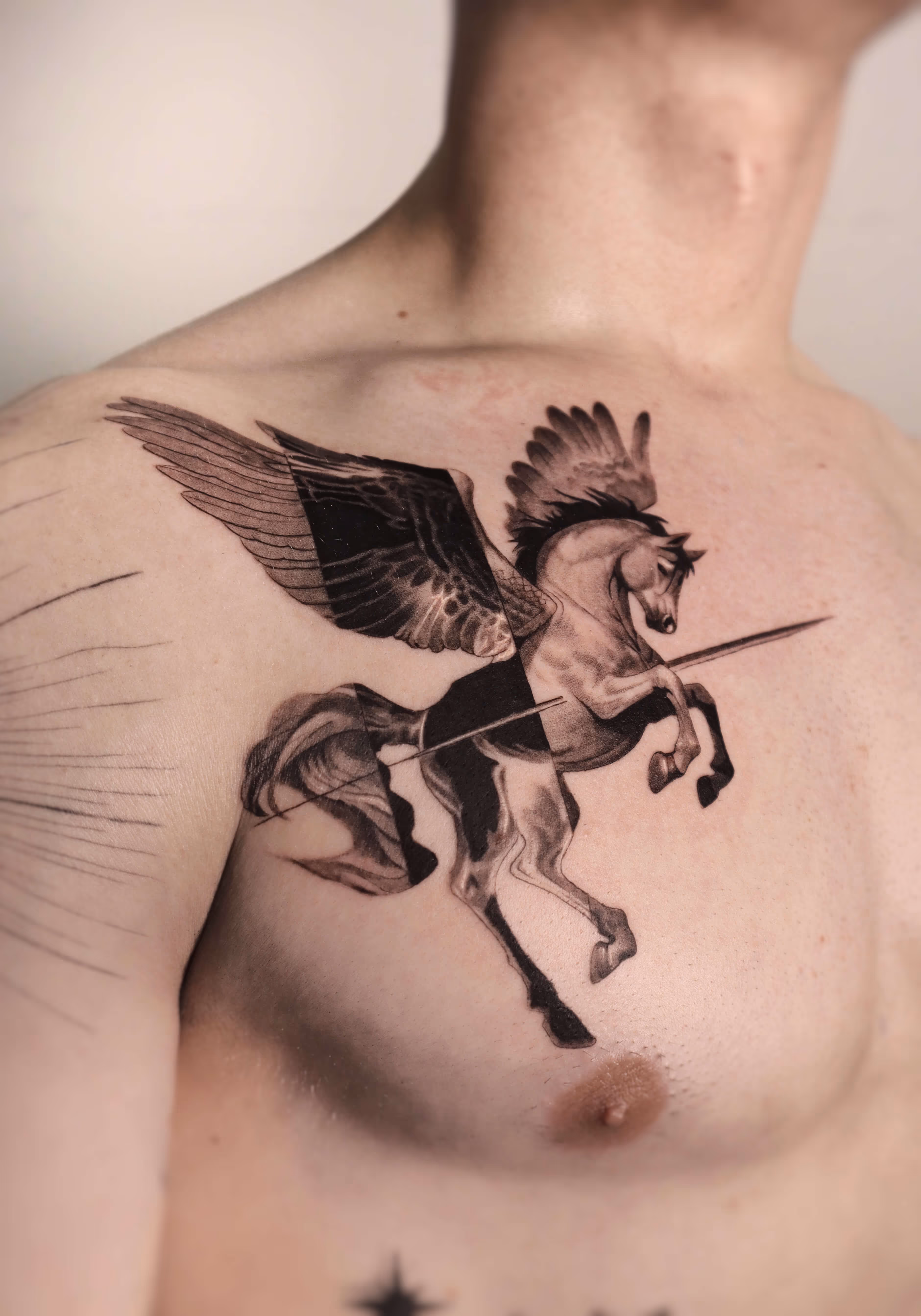 My practice is deeply inspired by poetry, music, lived experience, and the quiet strangeness of everyday life. I am currently based in New York at Monolith Studio, regularly travel as a guest artist to Chicago, Washington, D.C., and Hawaii.