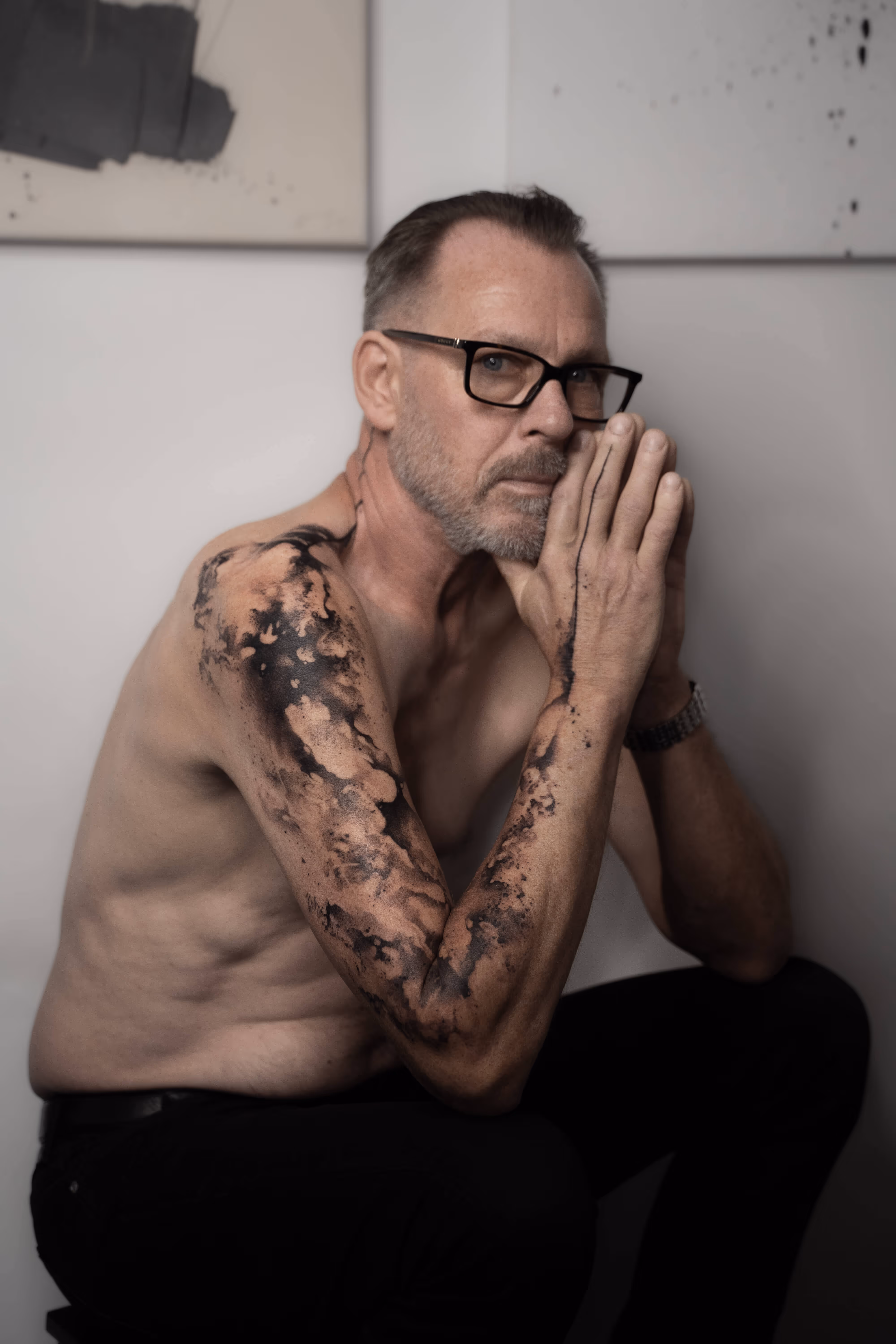 A tattoo sleeve is one of the most ambitious and personal projects in body art — a cohesive collection of designs that transforms your arm into a living canvas. Whether you're planning your first piece or building on existing work, this guide covers everything you need to know about tattoo sleeve ideas, costs, timing, and styles at Monolith Studio, Brooklyn.