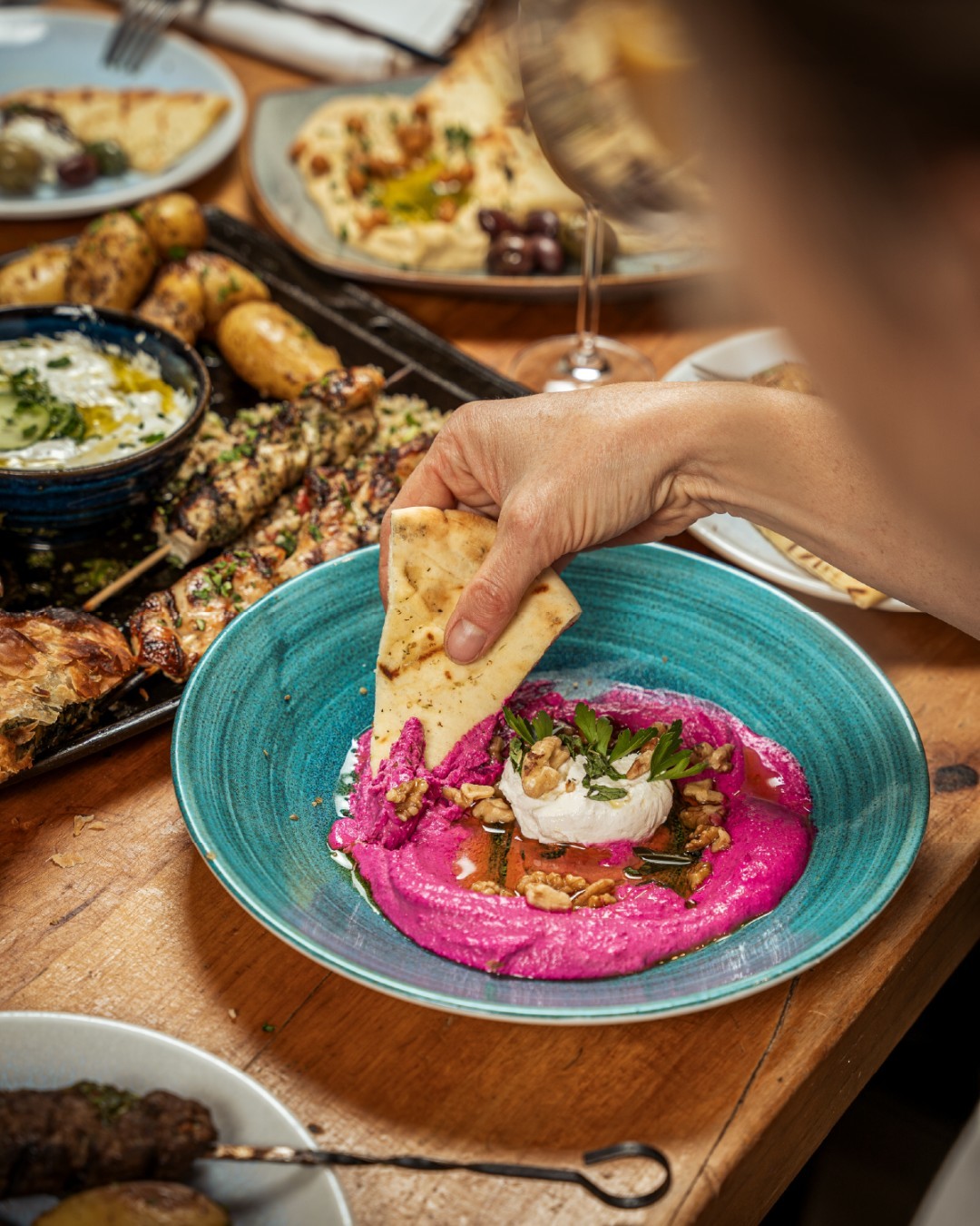 Craving a pop of colour? Our roasted beet dip is blended with garlic, yogurt & tahini, then topped with walnuts and a drizzle of olive oil. Served with warm, house-made pita — fresh, vibrant, and made to share.

#BalkanBanff #MediterraneanFlavours #BanffEats #FreshAndFlavourful #TasteOfTheMediterranean #PitaPerfection