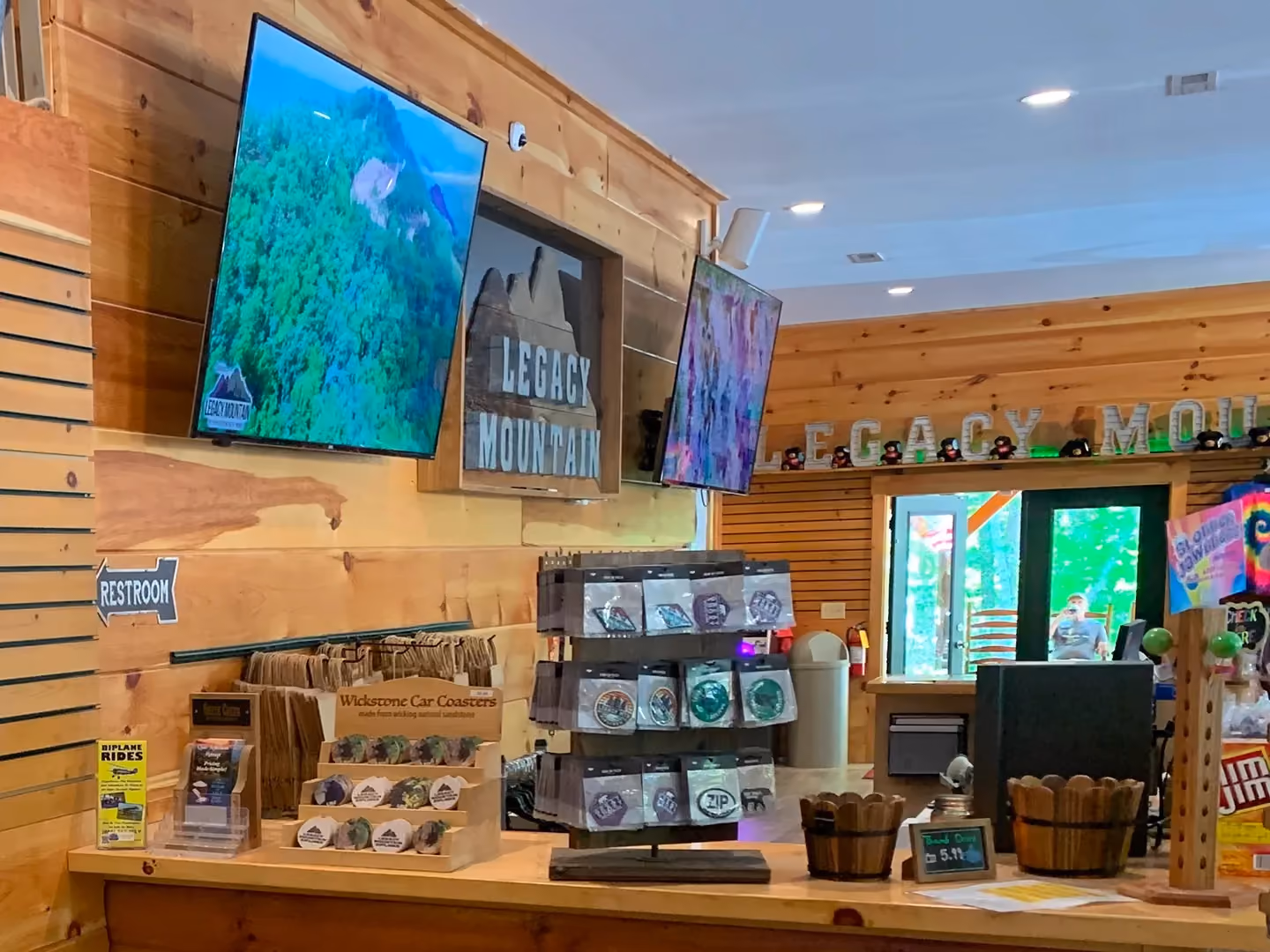 Great Gift Shop Ideas for Adventure Tour Businesses