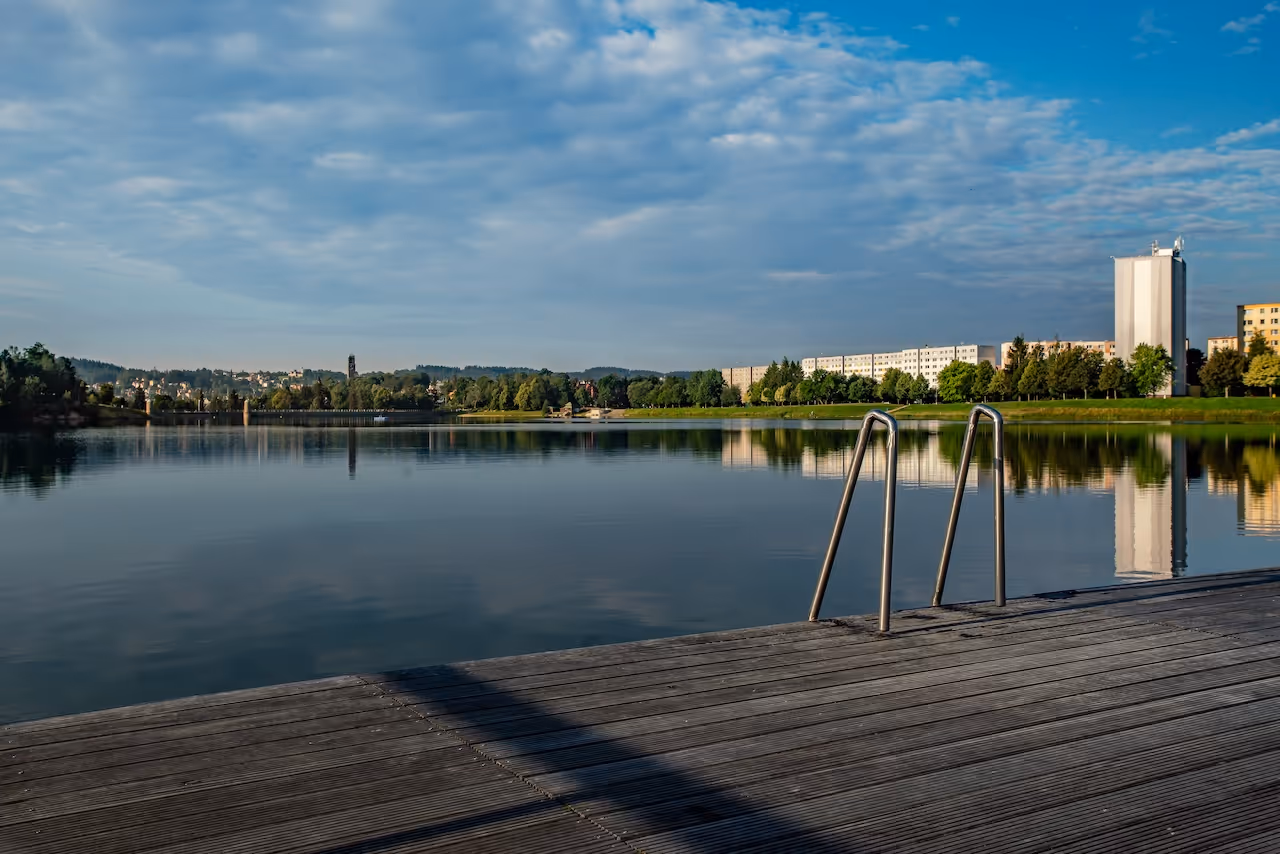 Zimní panorama Jizerských hor z ptačí perspektivy