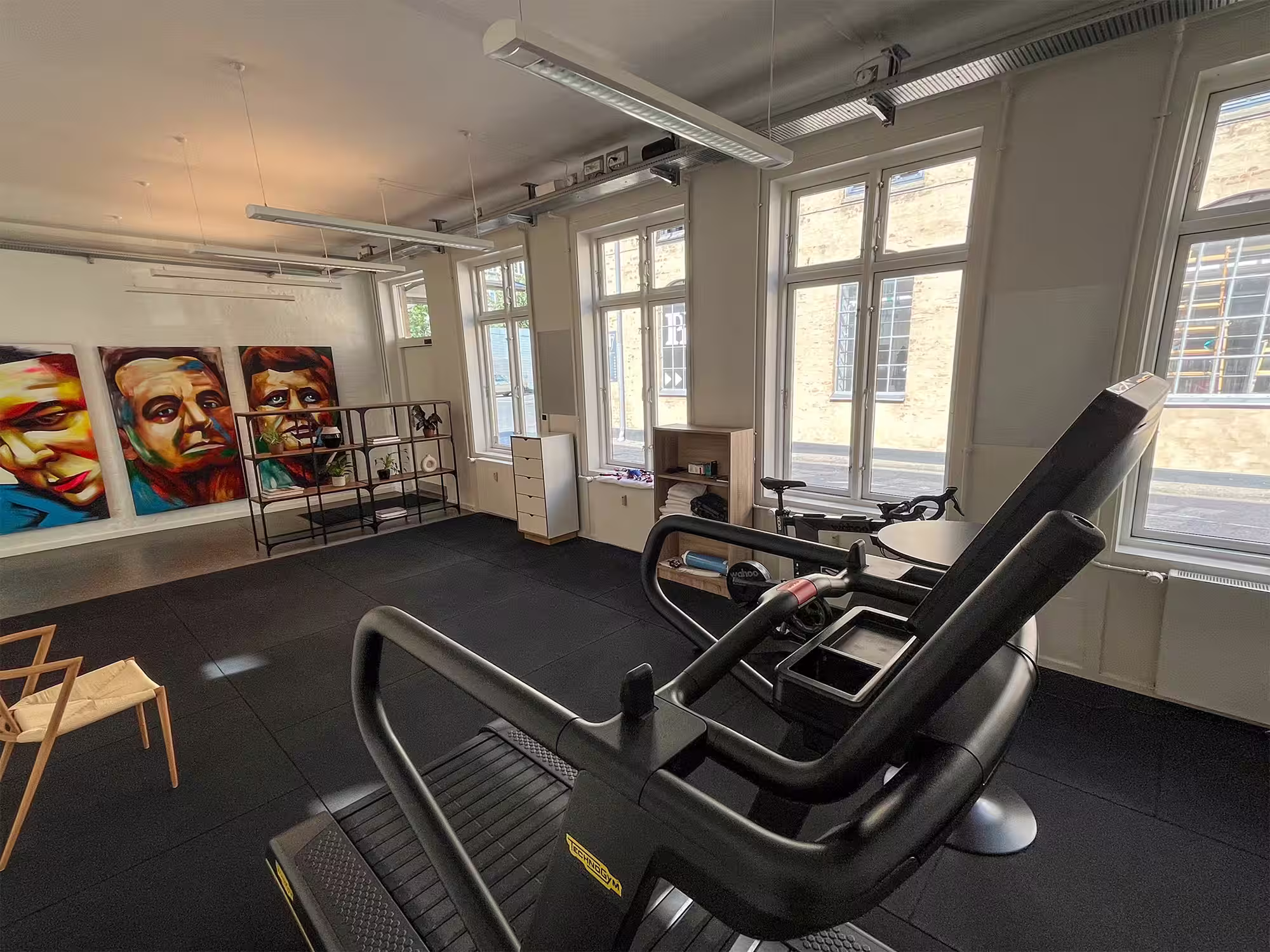 Løbebånd til tests og løbestilsanalyse hos LøberLab København