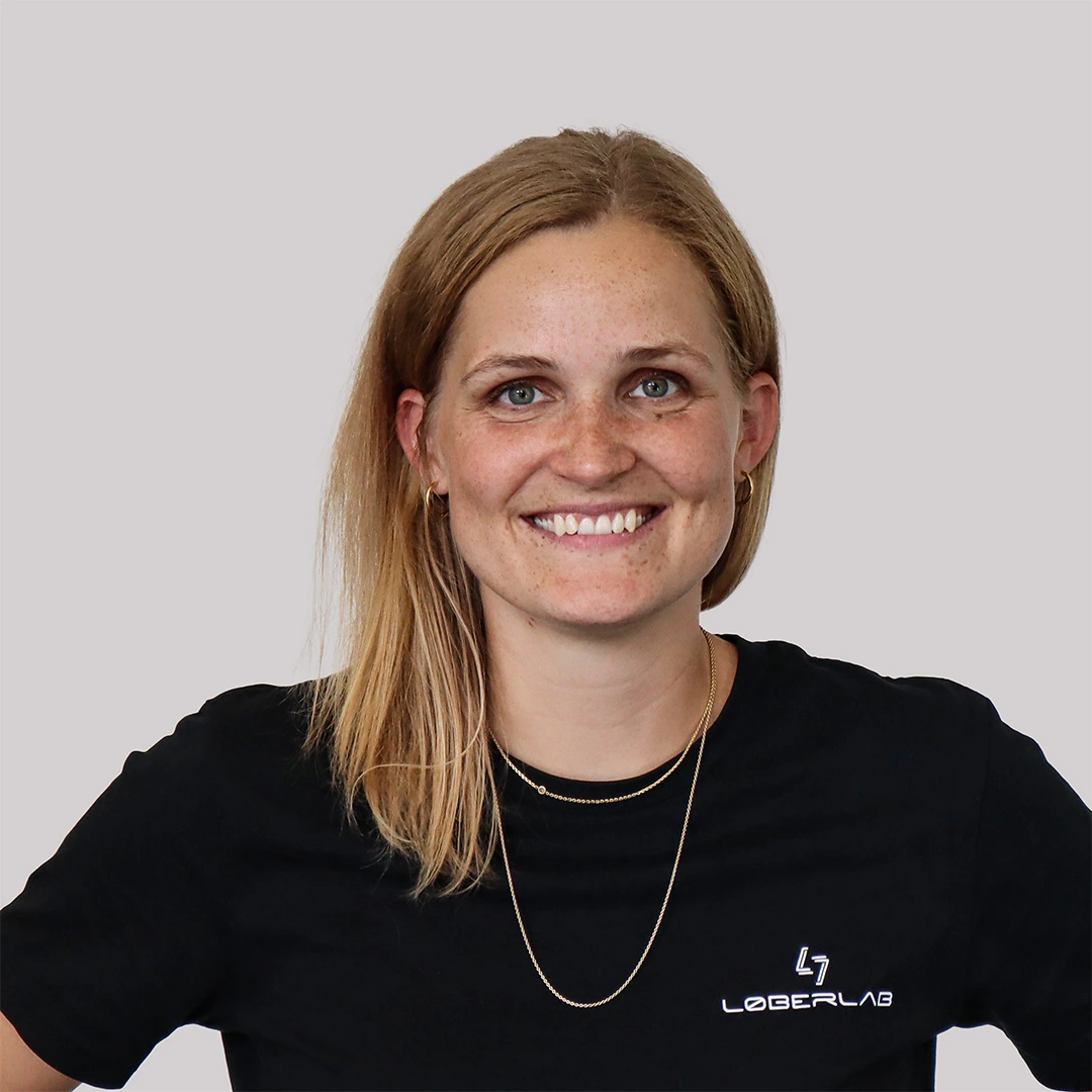 Julie fra administrationen hos LøberLab