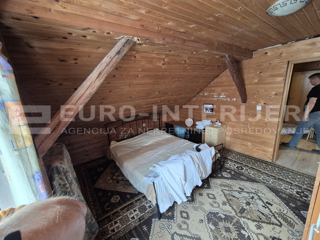 PRODAJA KUĆE - SAMOBOR