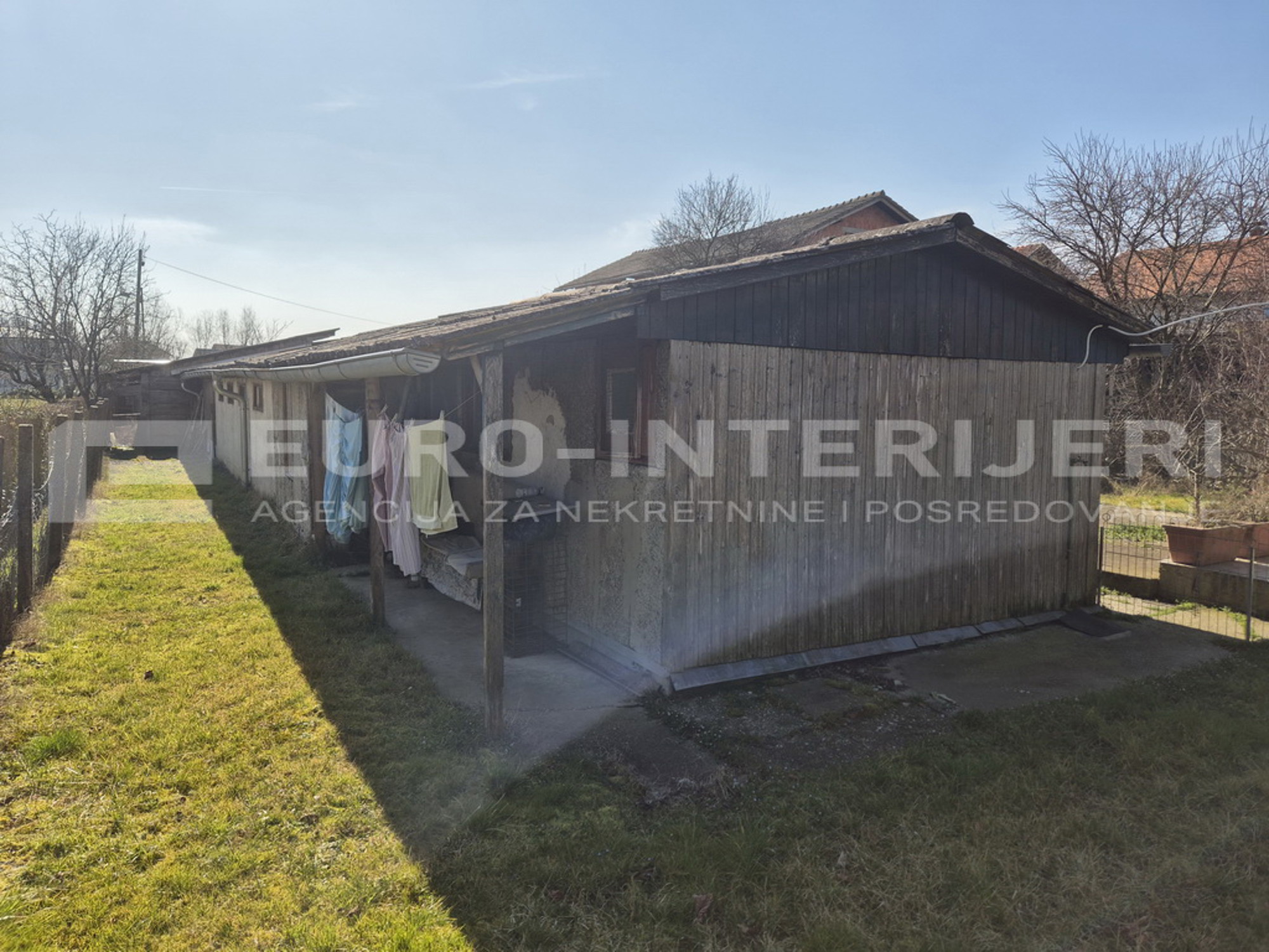 PRODAJA KUĆE SESVETE SESVETSKI KRALJEVEC