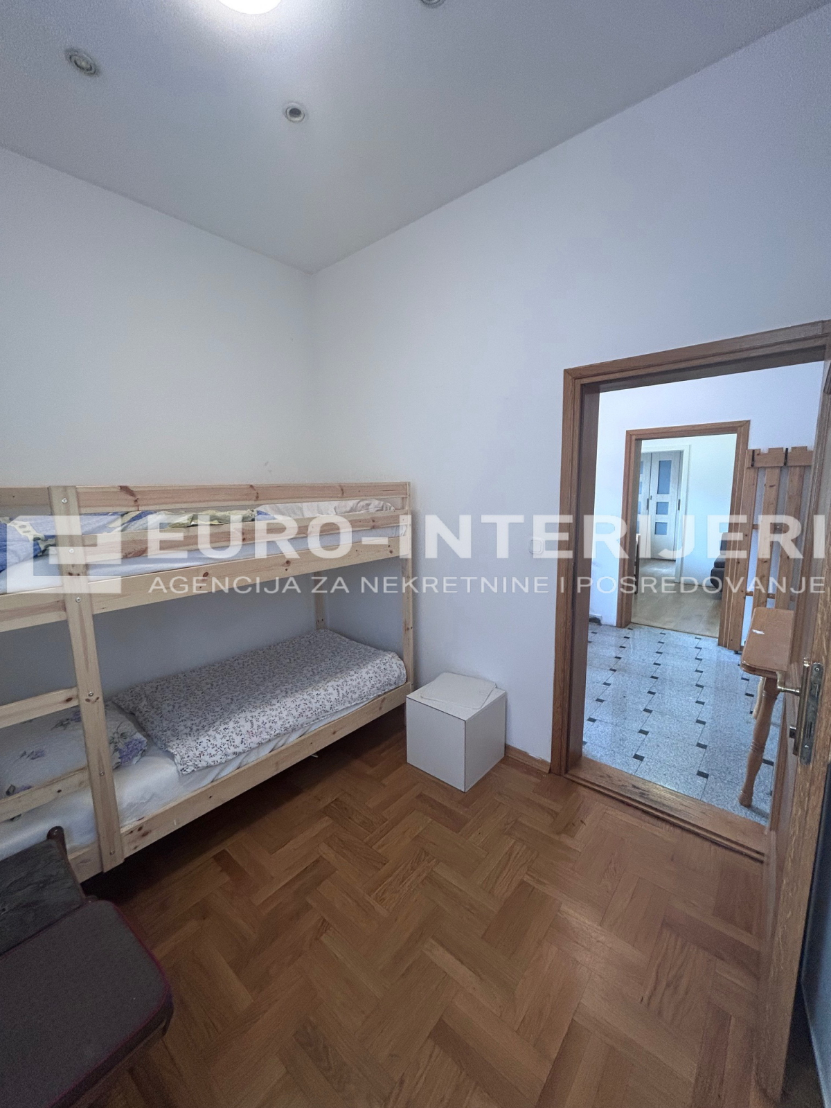 Poslovni prostor 82,35 m², Ogrizovićeva, BEZ PROVIZIJE!