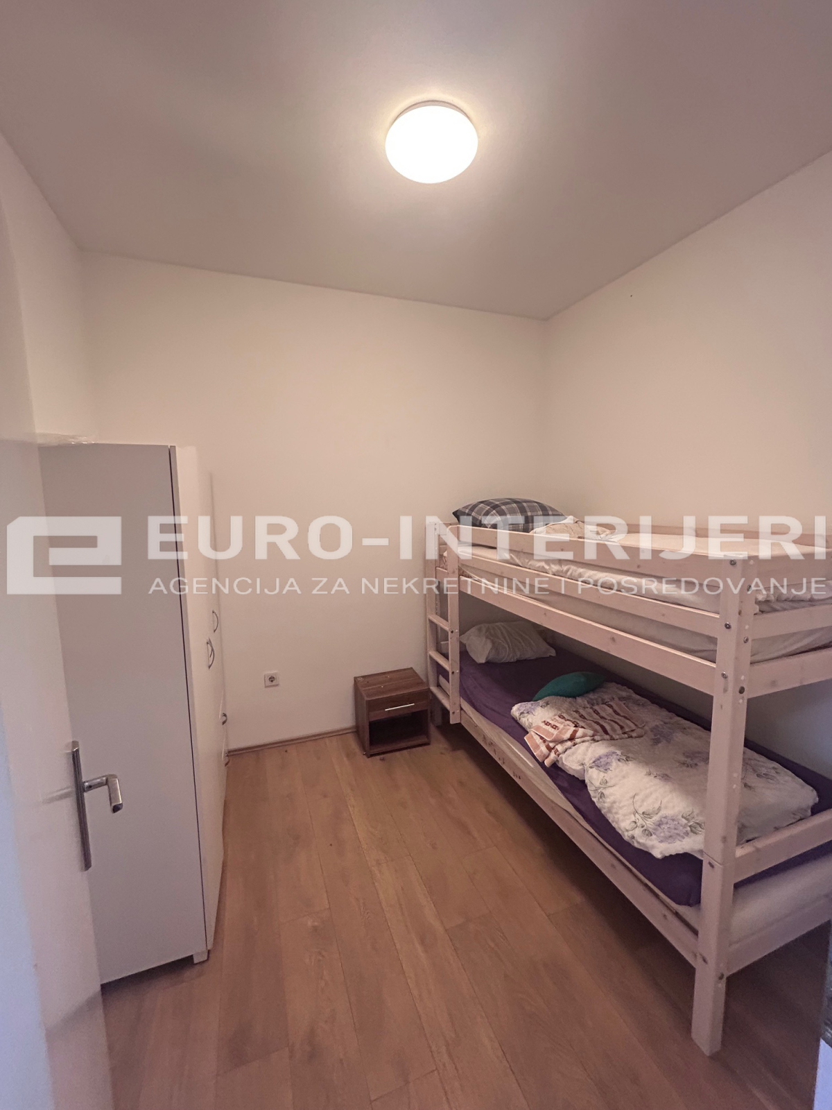 Poslovni prostor 82,35 m², Ogrizovićeva, BEZ PROVIZIJE!