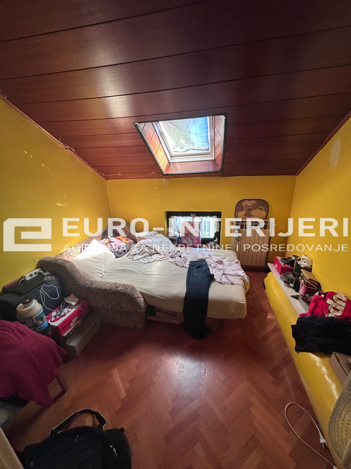 Prodaje se obiteljska kuća, Trnje - Sigećica 74,42 m2