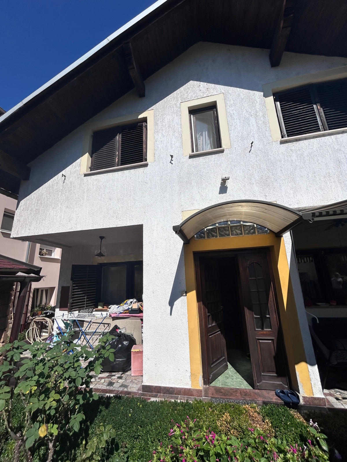 Prodaje se obiteljska kuća, Trnje - Sigećica 74,42 m2