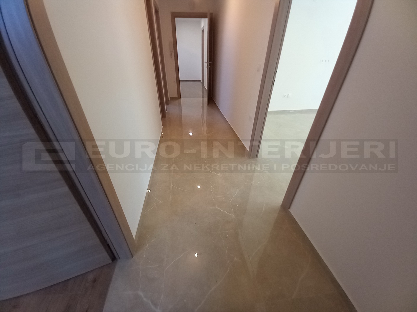 Stan: Požega, četverosoban, renoviran 83 m2