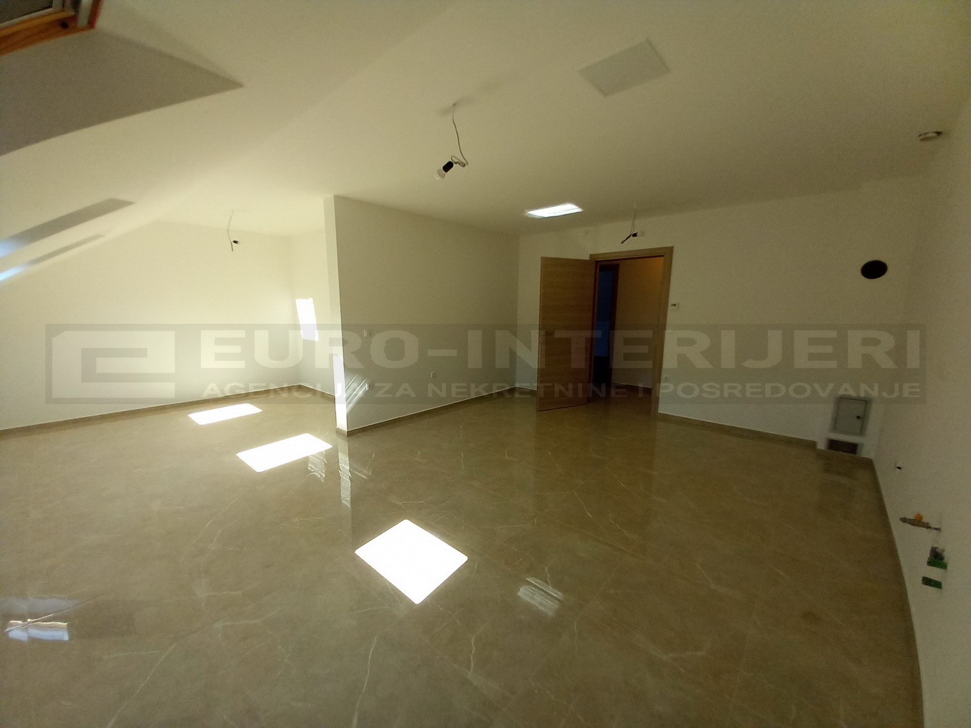 Stan: Požega, četverosoban, renoviran 83 m2