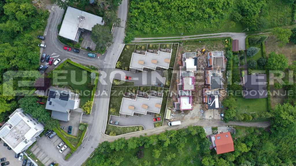 Građevinsko zemljište Perjavica s projektom, 1.705 m2
