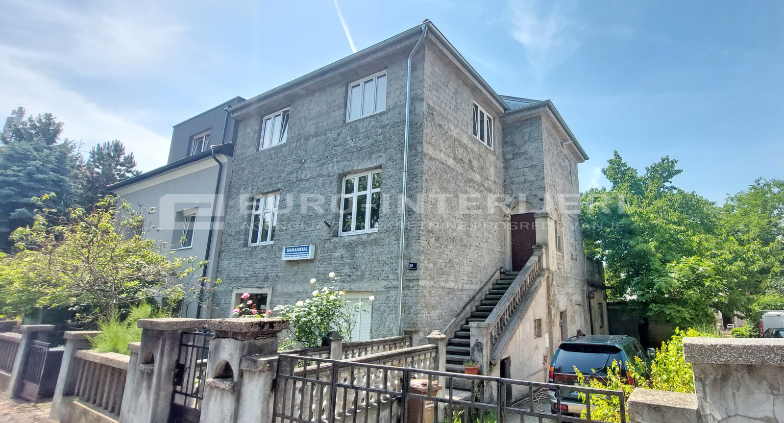 Prodaja kuće - Zagreb - Kvatrić, površine 380 m2 - BEZ PROVIZIJE!