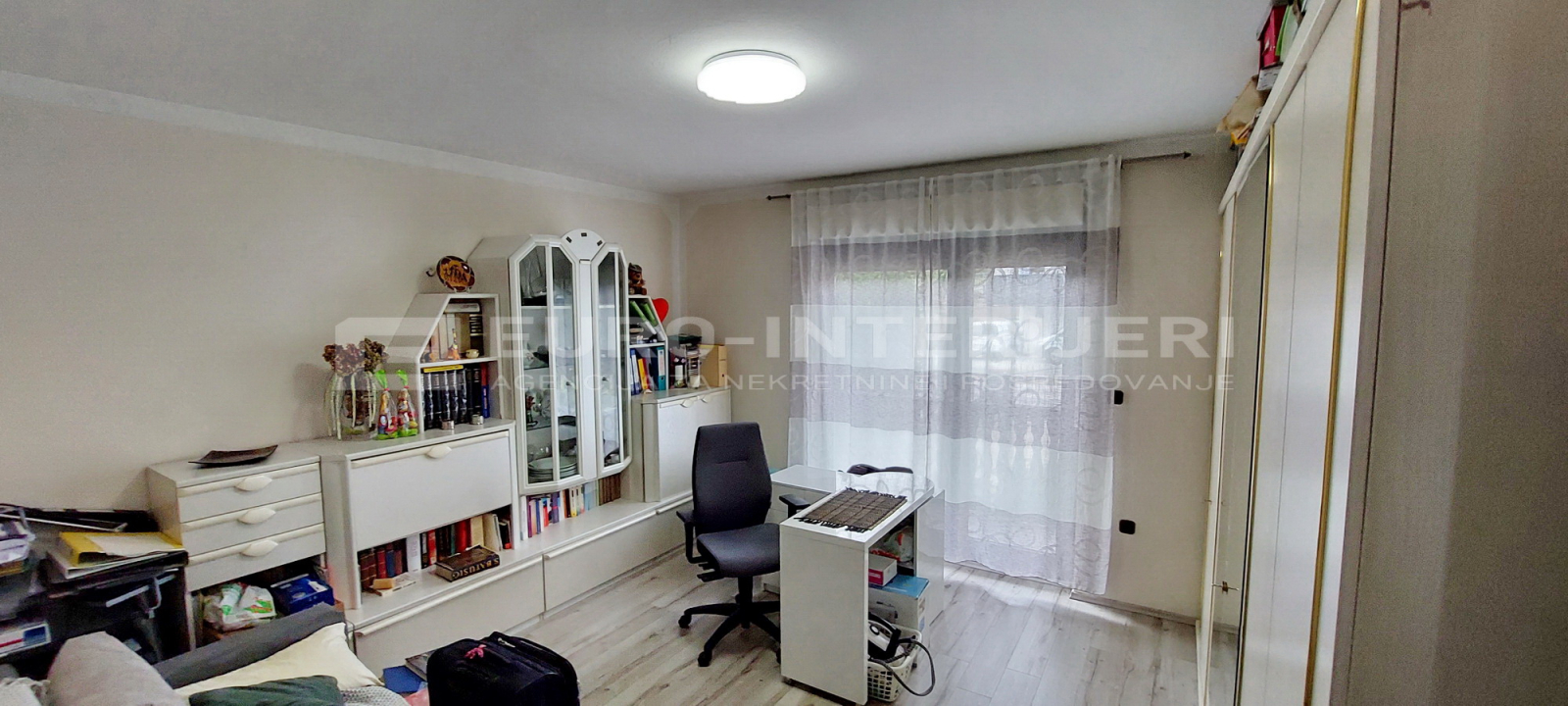 Zagreb, kuća u Vrapču, dva trosobna stana, ukupno 327 m2