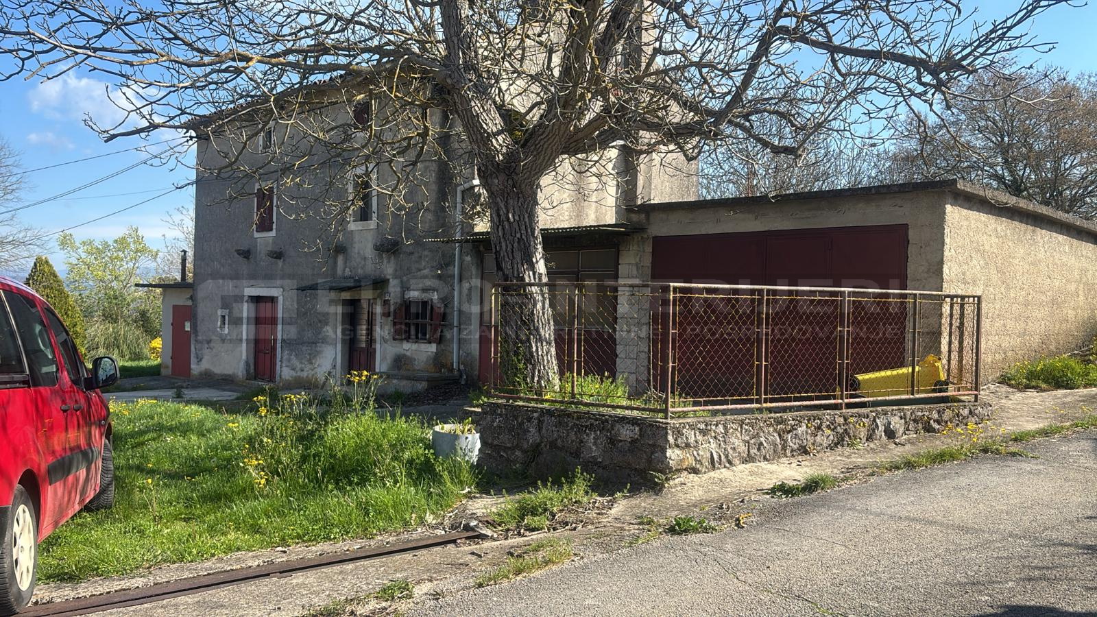 Seosko imanje u Istri - Šumber, općina Sveta Nedelja, BEZ PROVIZIJE!