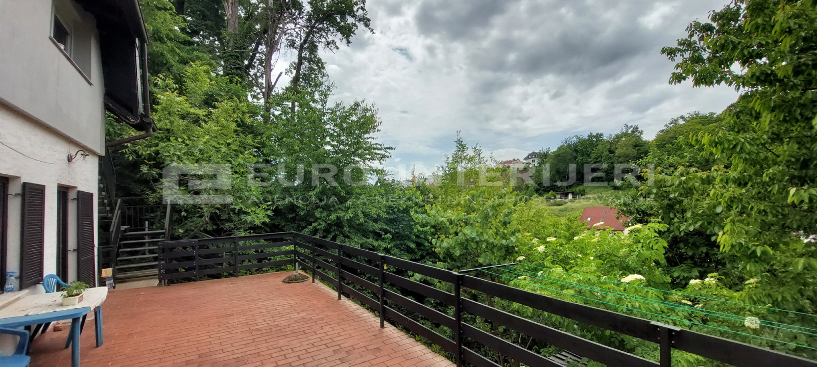 Zagreb - Kraljevec - zemljište 1.451 m2 s kućom