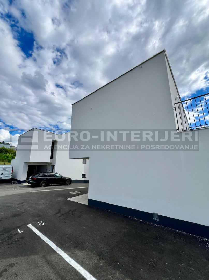 Građevinsko zemljište Perjavica s projektom, 1.705 m2