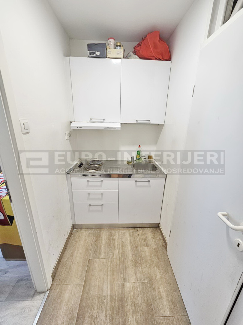 Prodaja stana 97 m², Prisavlje, 20. kat. BEZ PROVIZIJE!