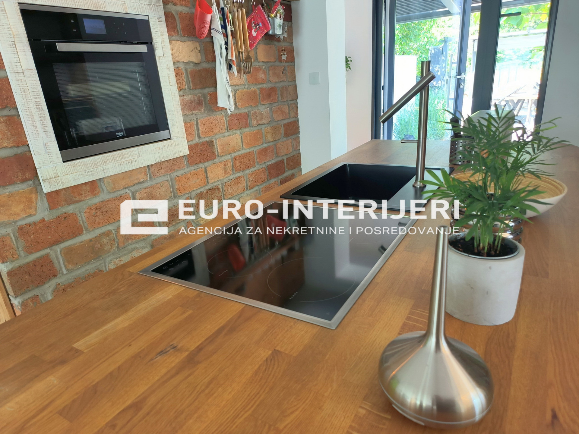 Kuća Prodaja Donja Dubrava 140 m2