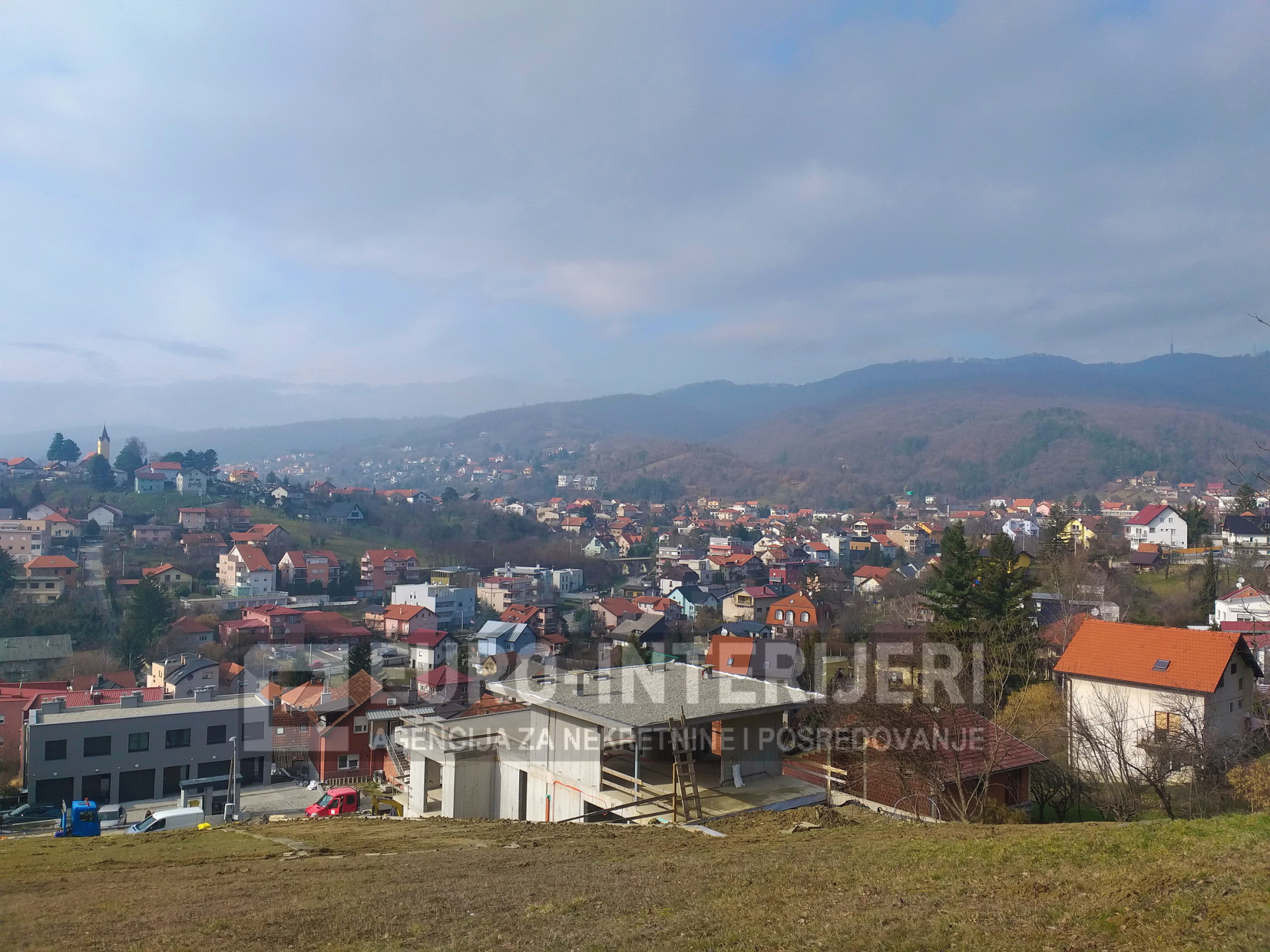 Građevinsko zemljište – Gračani površine 1.500 m2
