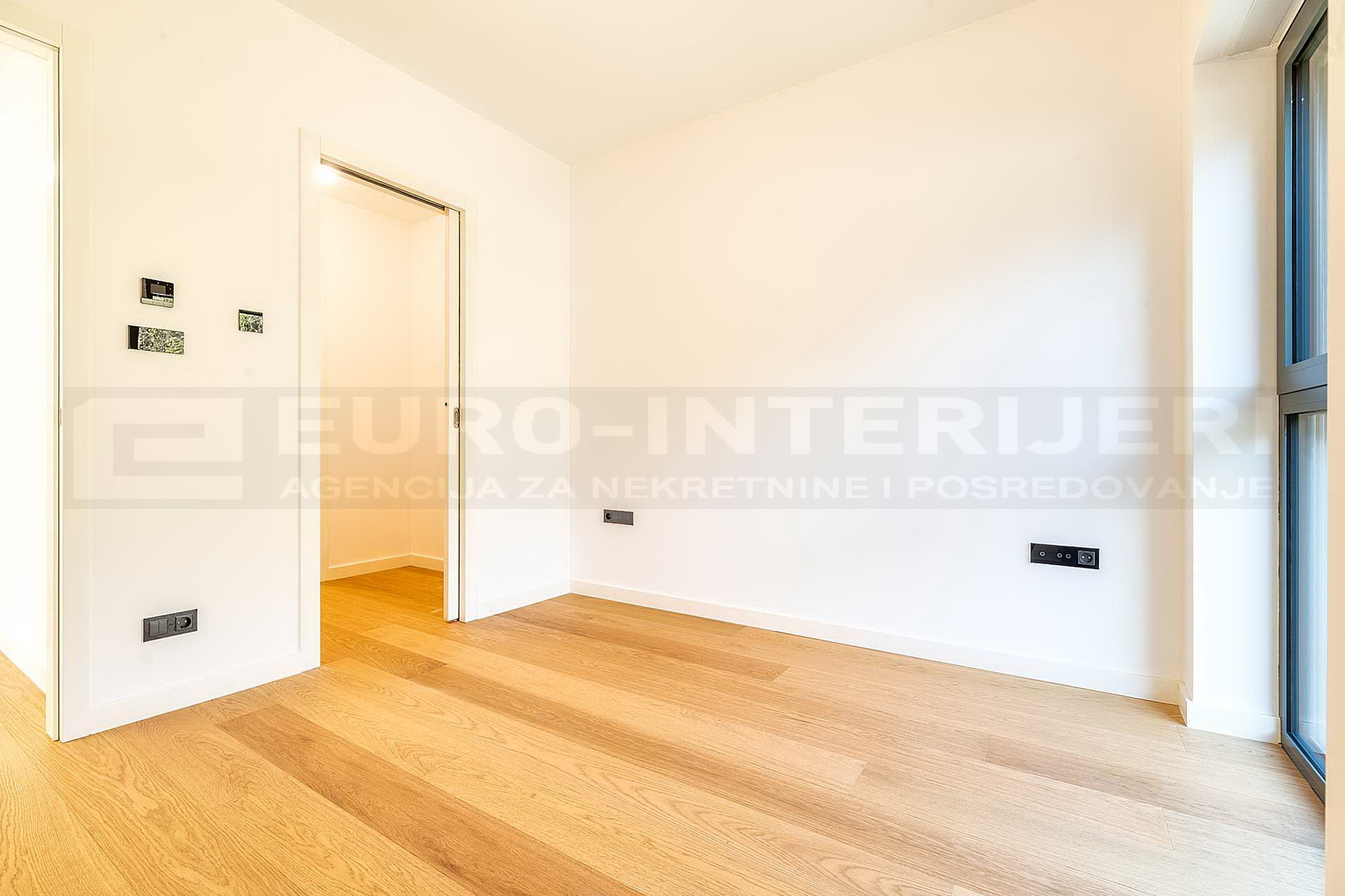 Stan u centru Zagreba, 140 m2, novogradnja, BEZ AGENCIJSKE PROVIZIJE