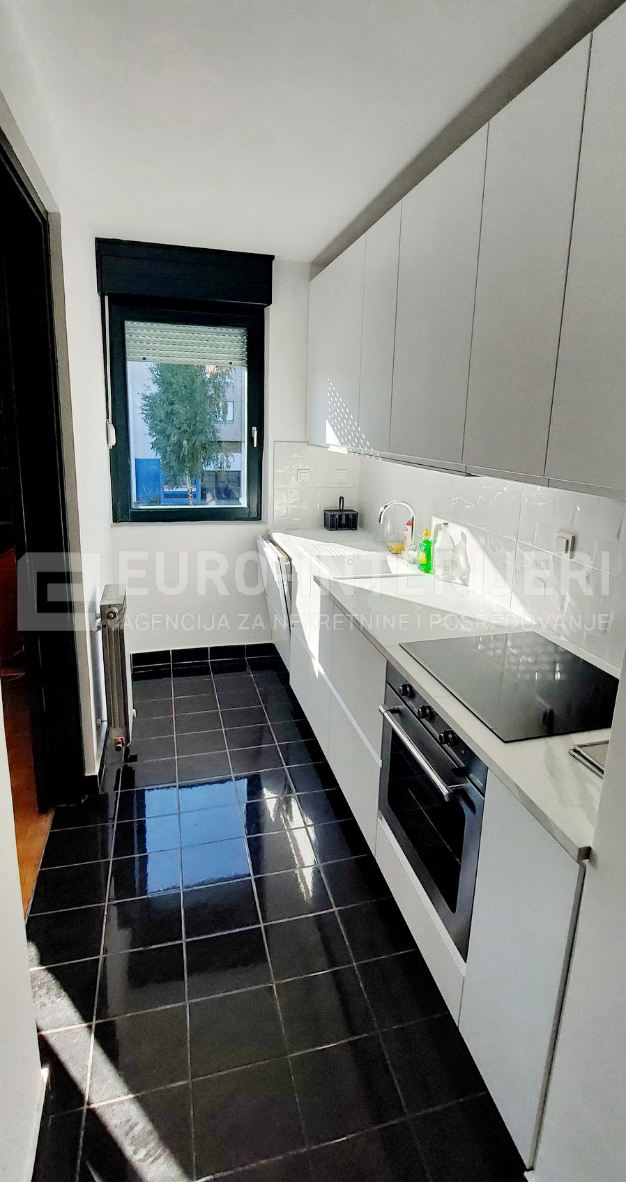 Stan za najam - Zagreb - Stenjevec