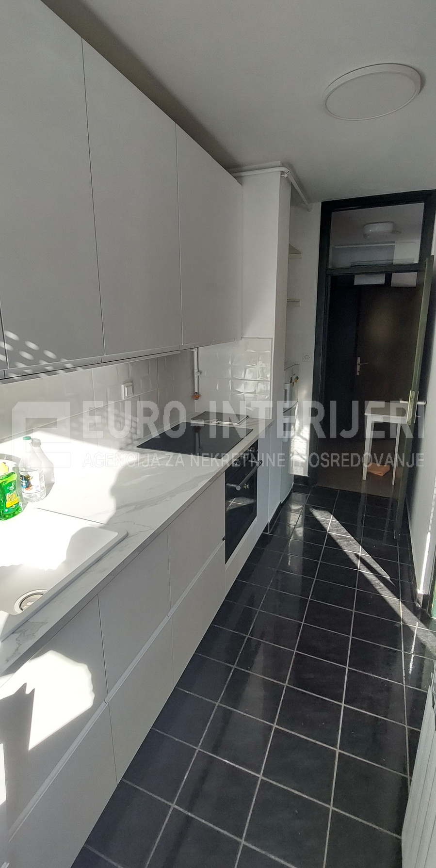 Stan za najam - Zagreb - Stenjevec