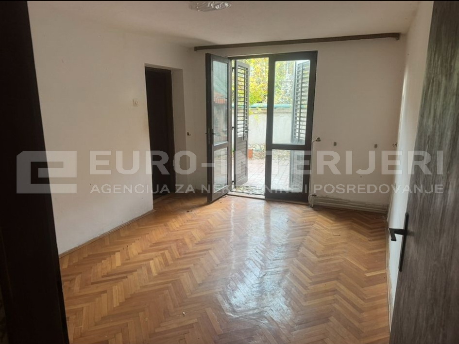 Kuća za najam - Borčec - idealno za radnike