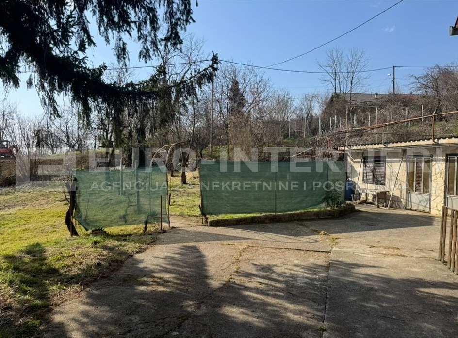 Kuća za najam - Borčec - idealno za radnike