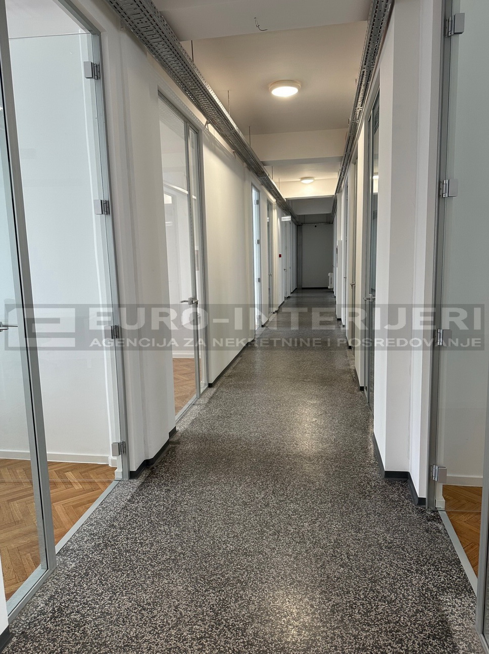 Zakup poslovnog prostora - ured - Zagreb - Donja Kustošija