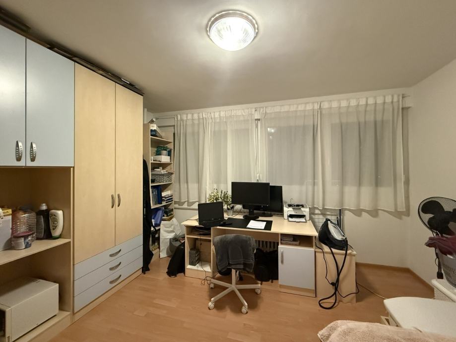 Prodaja stanova - Zagreb - Srednjaci - trosoban namješten stan 63 m2