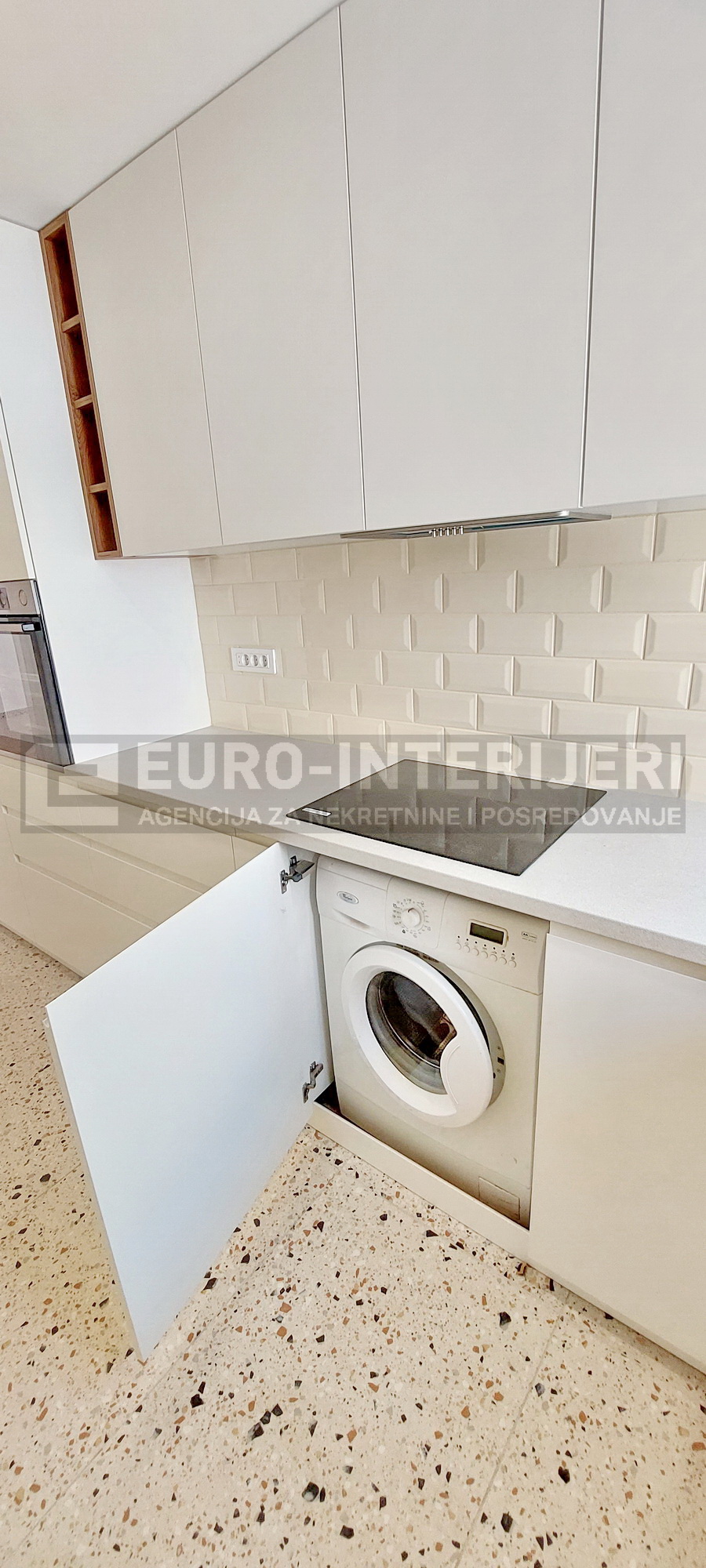 Prodaja stanova - Zagreb - Trešnjevka - adaptiran dvosoban stan 56 m²
