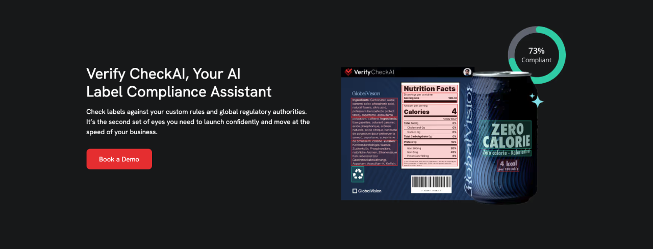 CheckAI-Schnittstelle mit einem Getränkelabel mit Nährwertfakten und einer 73% Konformitätsbewertung verifizieren, Neben Text zur Förderung von KI Label Compliance Assistant und einem roten Buch einen Demo-Knopf.