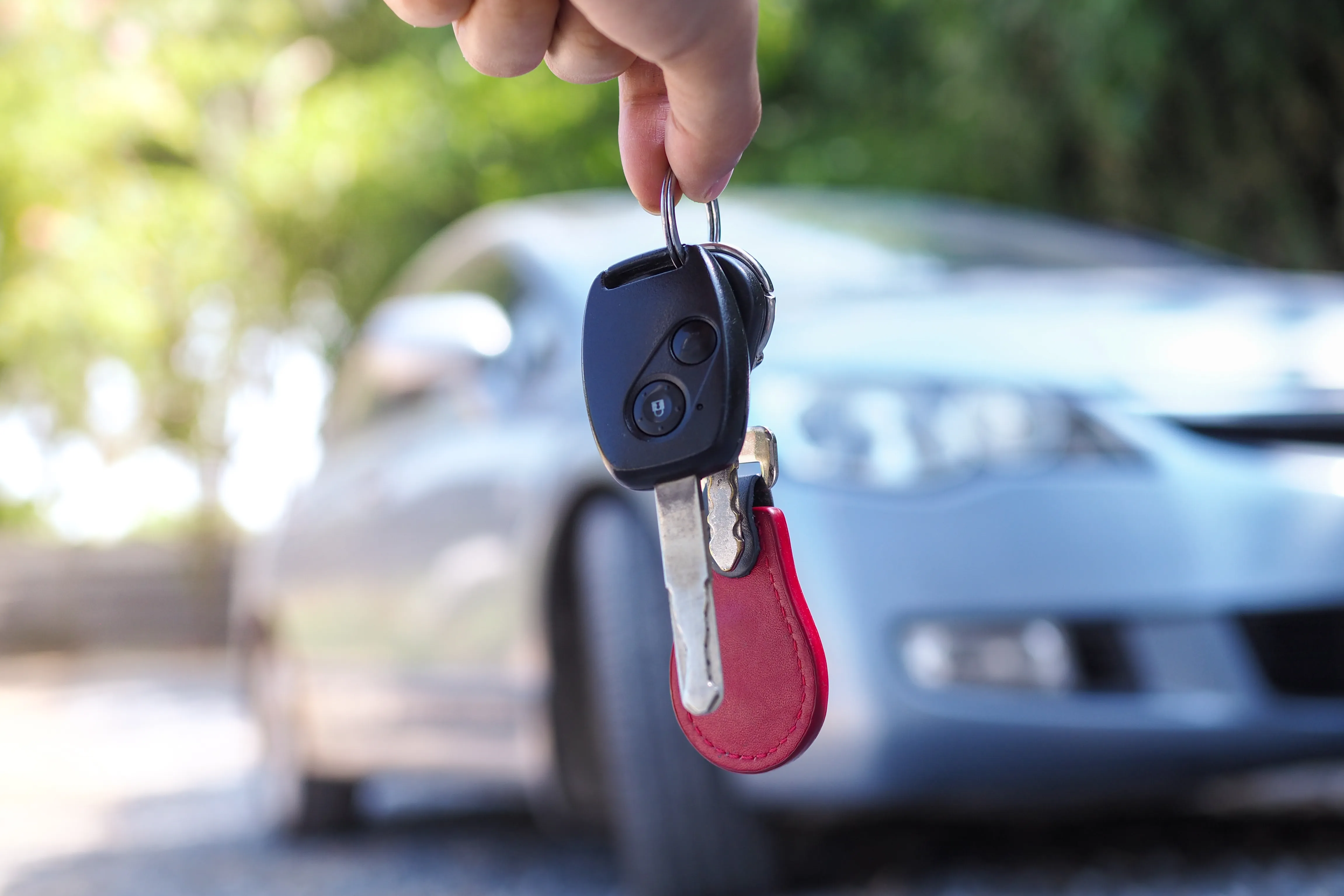 Car owner ready to sell a vehicle in Melbourne