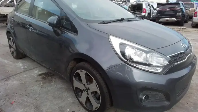 Used Kia hatchback in Melbourne car market, ready to sell your car for the best price with car valuation tips.