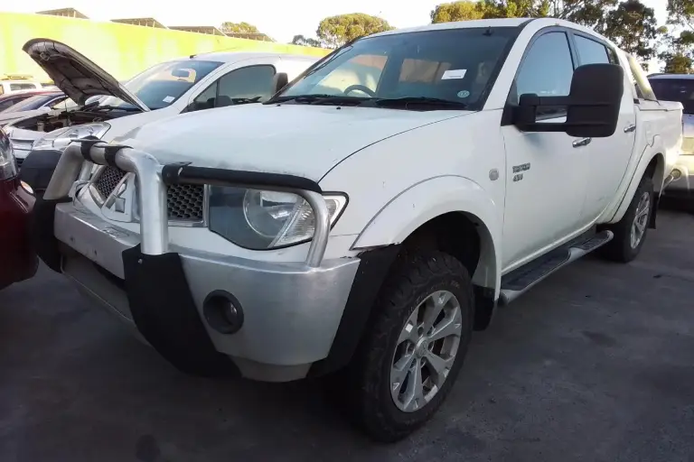 Old Mitsubishi Triton ute for sale in Melbourne, showing how to get the best trade-in price for your car or used vehicle.