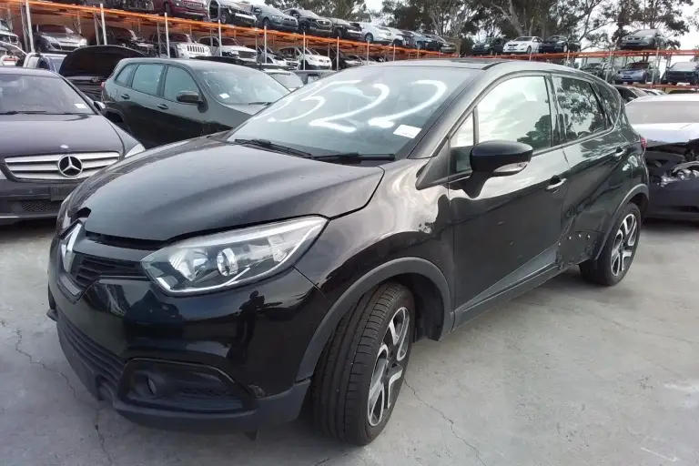 Renault Captur in Melbourne awaiting car valuation.