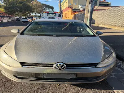 2013 Volkswagen Golf 