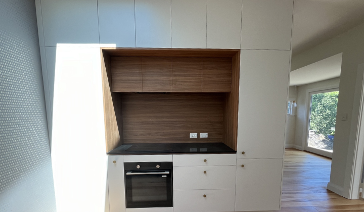 Modern and Open Living Kitchen