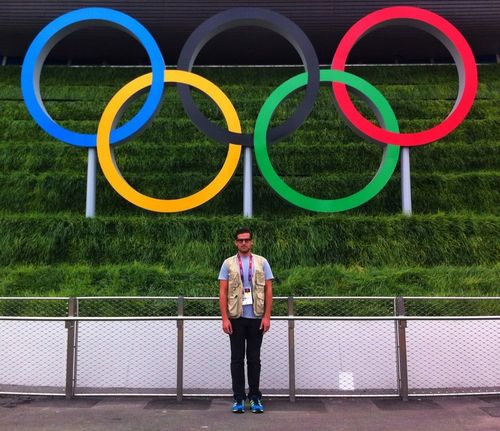 Jordan Naholowaa Murph in front of the Olympic rings at London 2012.