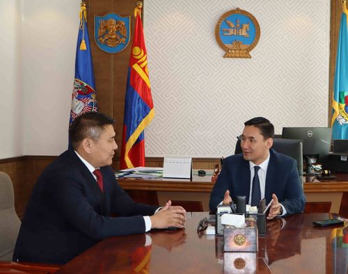 Дундговь аймгийн ИТХ-ын төлөөлөгчидтэй туршлага солилцов